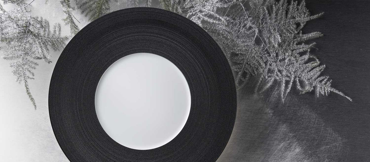 A new color for our Hemisphere’s range : Bakelite black