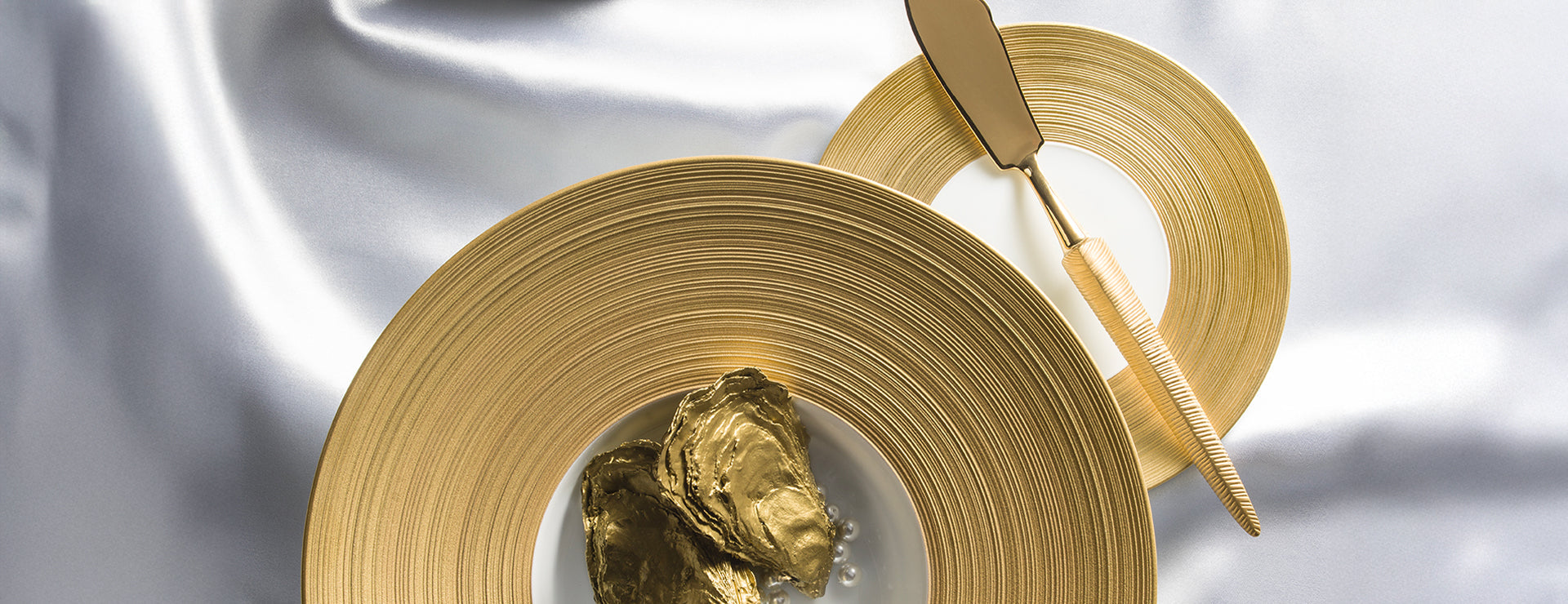 J.L Coque Hemisphere Cuivre ゴールド　32cm J.L Coquet Hémisphère Gold china collection - MDMAISON